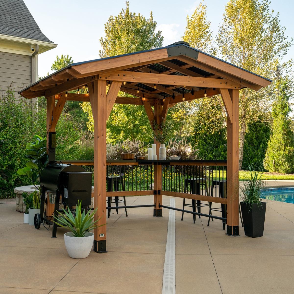 Granada Grill Gazebo With Outdoor Bar