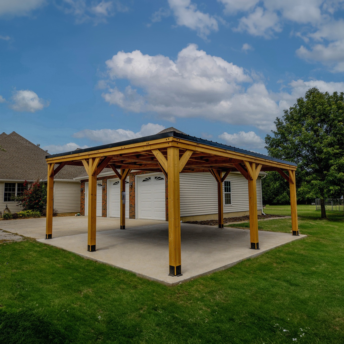 Kingsport Carport 20x20